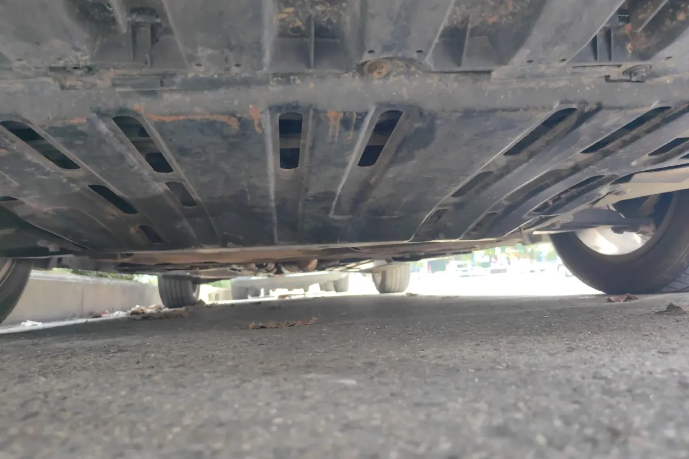 2011 Renault  Latitude 2.0L 139HP L4 CVT,autocango,china used car exporter,china ev exporter,chinese used car exporter,chinese used ev exporter