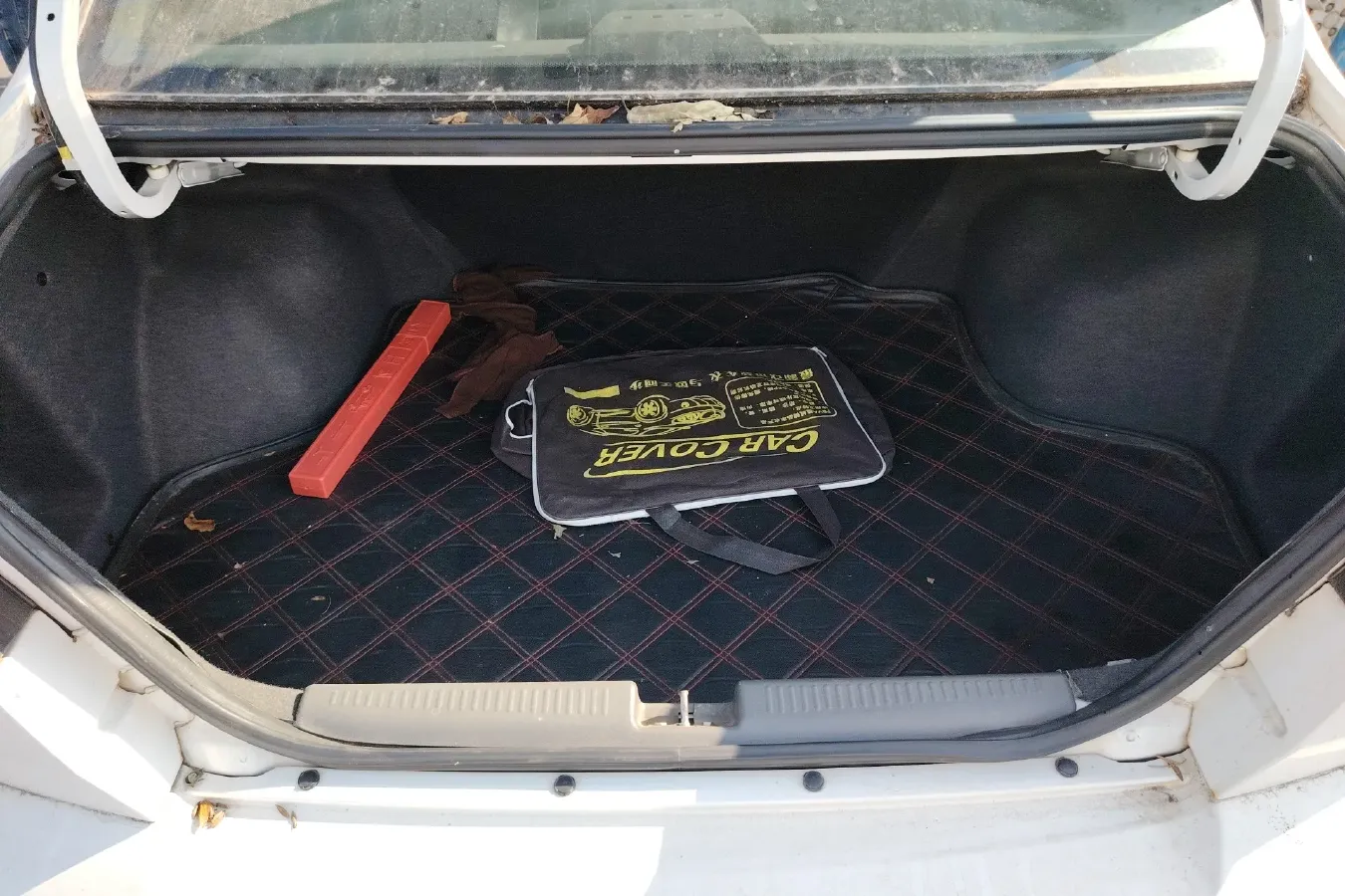 2015 Soueast V3 1.5L 120HP L4 5MT,autocango,china used car exporter,china ev exporter,chinese used car exporter,chinese used ev exporter