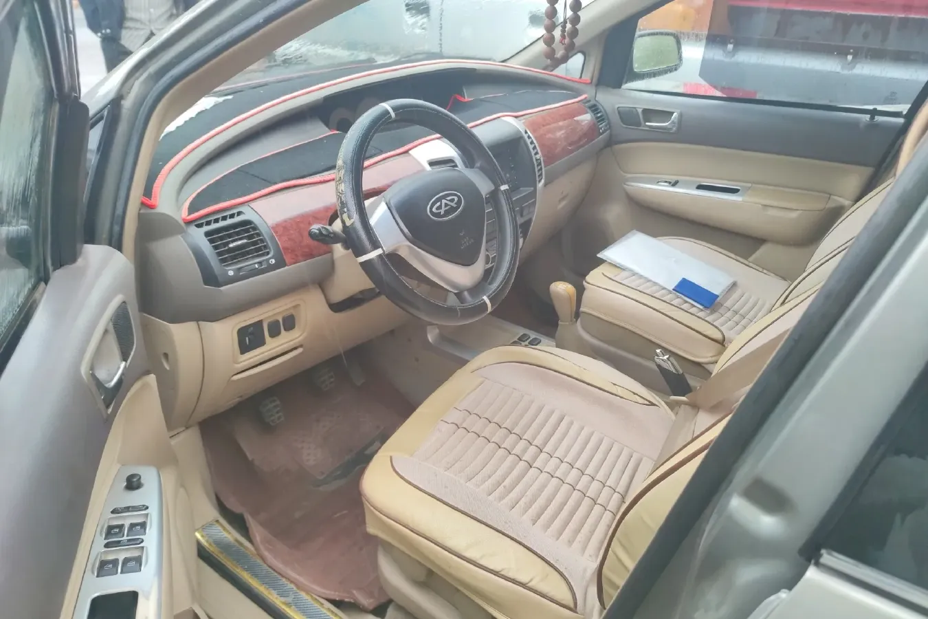 2012 Rely V5 1.8L 132HP L4 5MT,autocango,china used car exporter,china ev exporter,chinese used car exporter,chinese used ev exporter