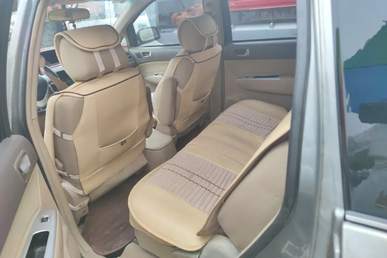 2012 Rely V5 1.8L 132HP L4 5MT,autocango,china used car exporter,china ev exporter,chinese used car exporter,chinese used ev exporter