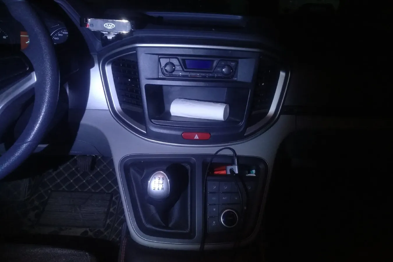 2021 JAC Refine M4 2.0L 144HP L4 5MT,autocango,china used car exporter,china ev exporter,chinese used car exporter,chinese used ev exporter