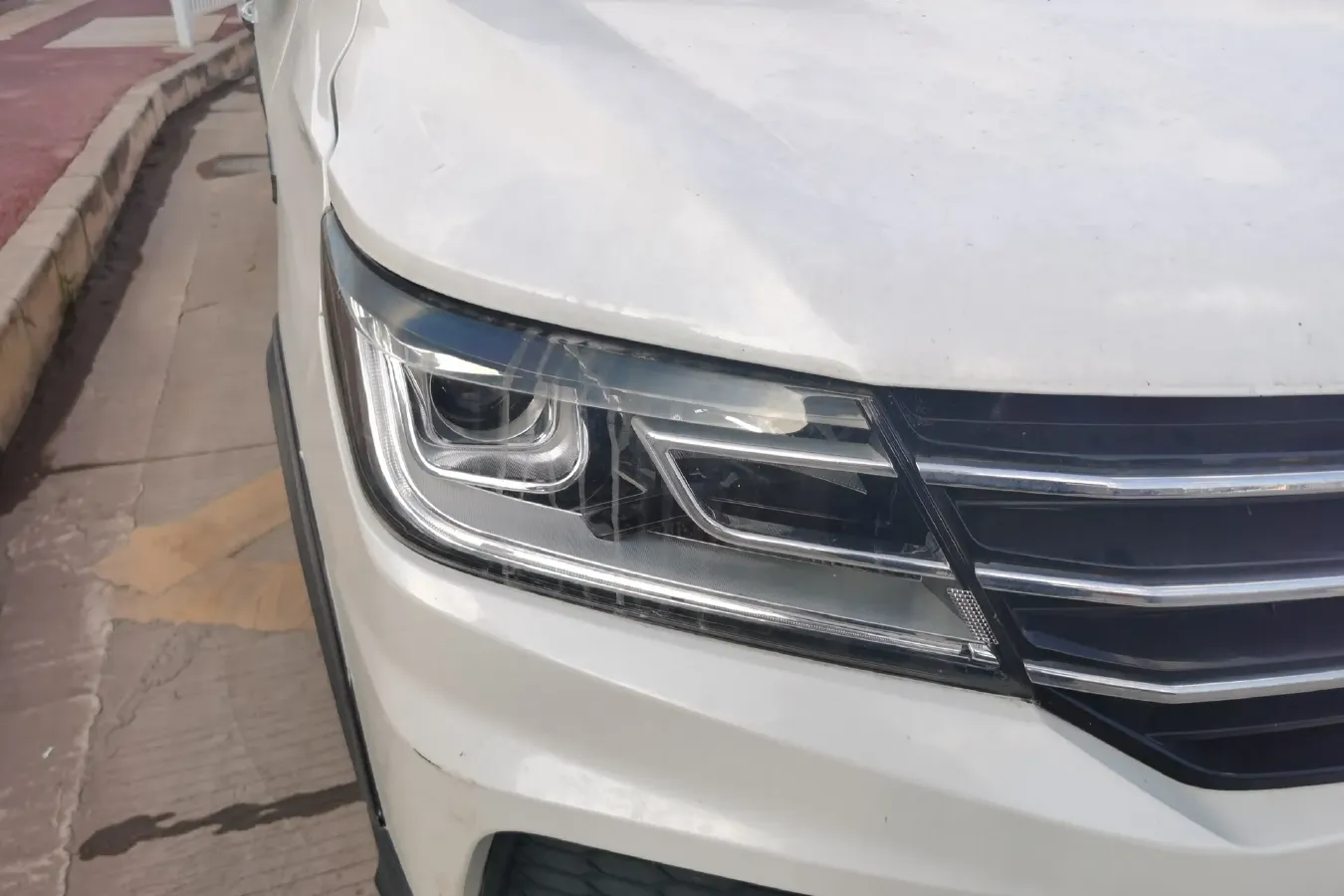 2017 SWM X3 1.6L 117HP L4 5MT,autocango,china used car exporter,china ev exporter,chinese used car exporter,chinese used ev exporter