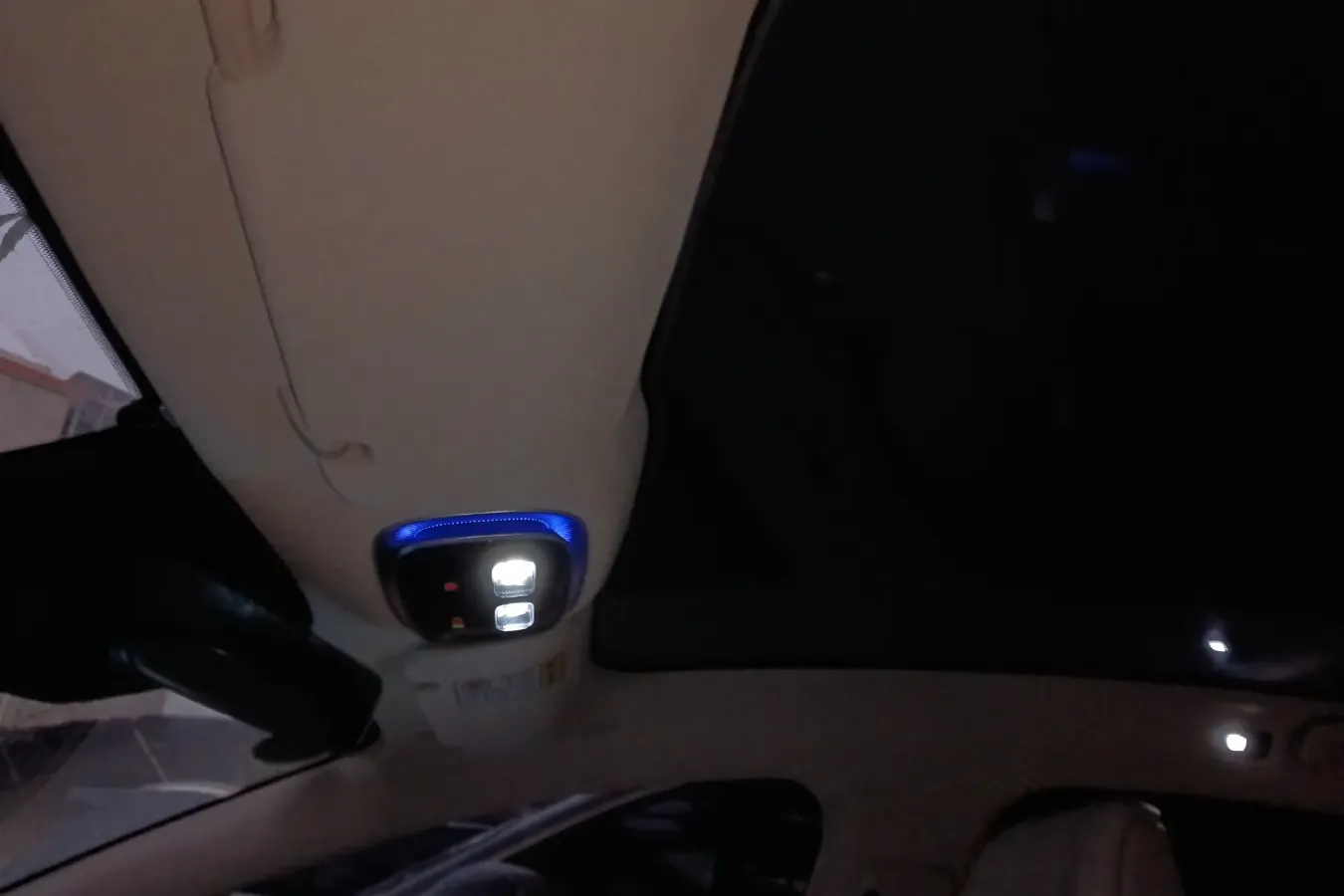 2023 Rising Auto F7 BEV 90KWH,autocango,china used car exporter,china ev exporter,chinese used car exporter,chinese used ev exporter