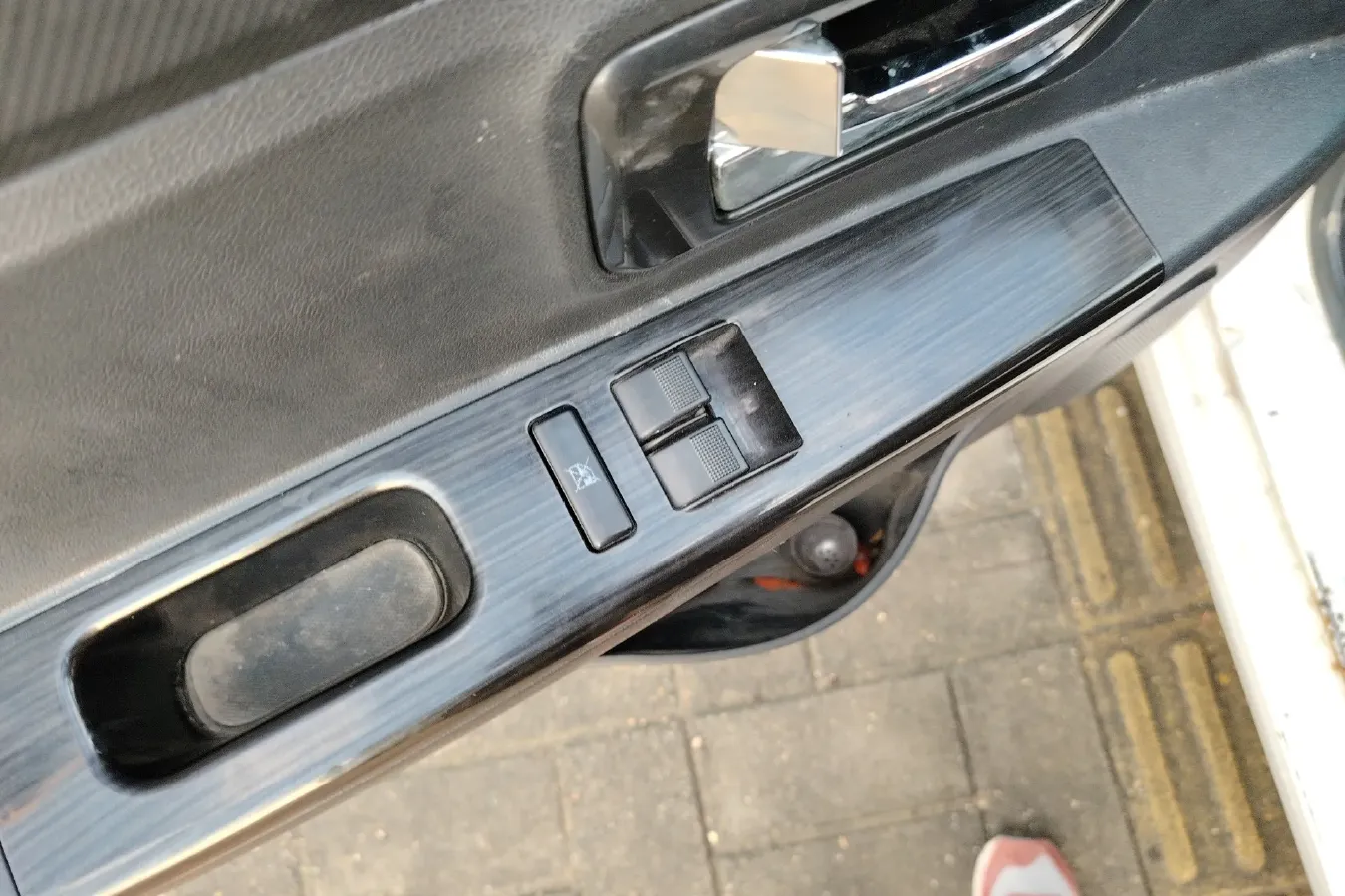 2015 LiFan LeTu 1.2L 84HP L4 5MT,autocango,china used car exporter,china ev exporter,chinese used car exporter,chinese used ev exporter