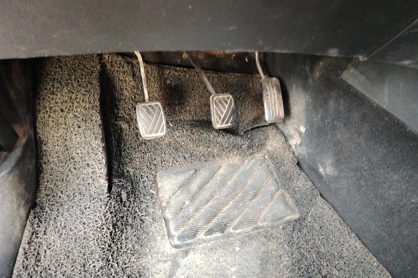 2015 LiFan LeTu 1.2L 84HP L4 5MT,autocango,china used car exporter,china ev exporter,chinese used car exporter,chinese used ev exporter