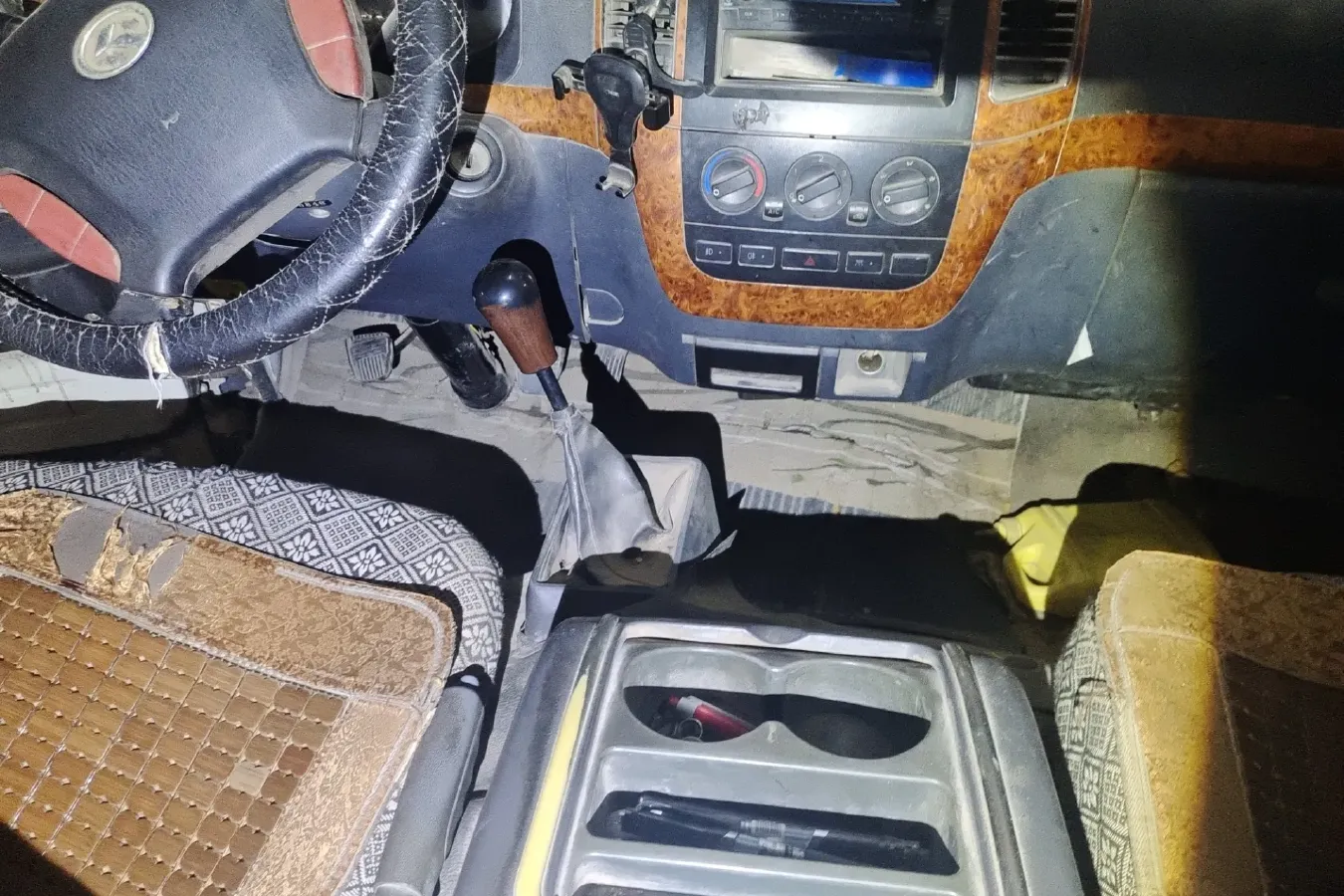 2014 KingLong JinWei 2.5T 88HP L4 5MT,autocango,china used car exporter,china ev exporter,chinese used car exporter,chinese used ev exporter