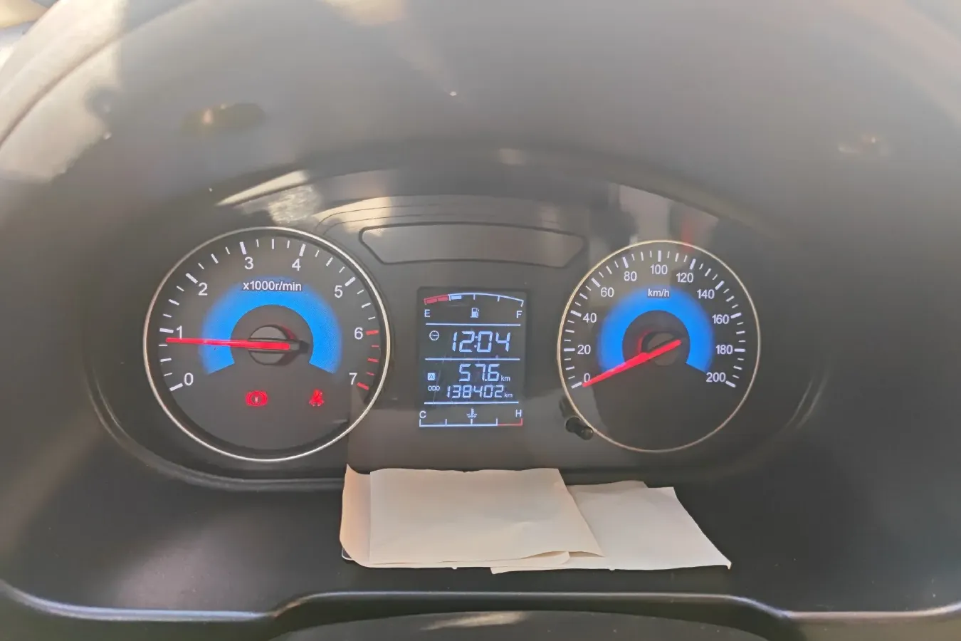 2016 DongFeng Fengon Fengon 330 1.5L 109HP L4 5MT,autocango,china used car exporter,china ev exporter,chinese used car exporter,chinese used ev exporter