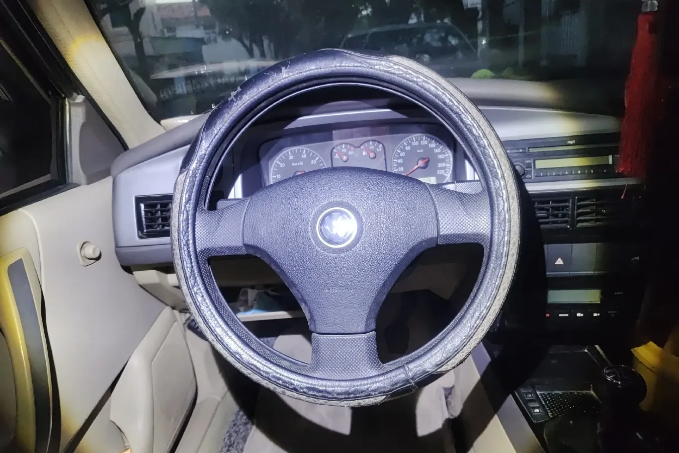 2008 Volkswagen Santana Vista 1.8L 101HP L4 5MT,autocango,china used car exporter,china ev exporter,chinese used car exporter,chinese used ev exporter