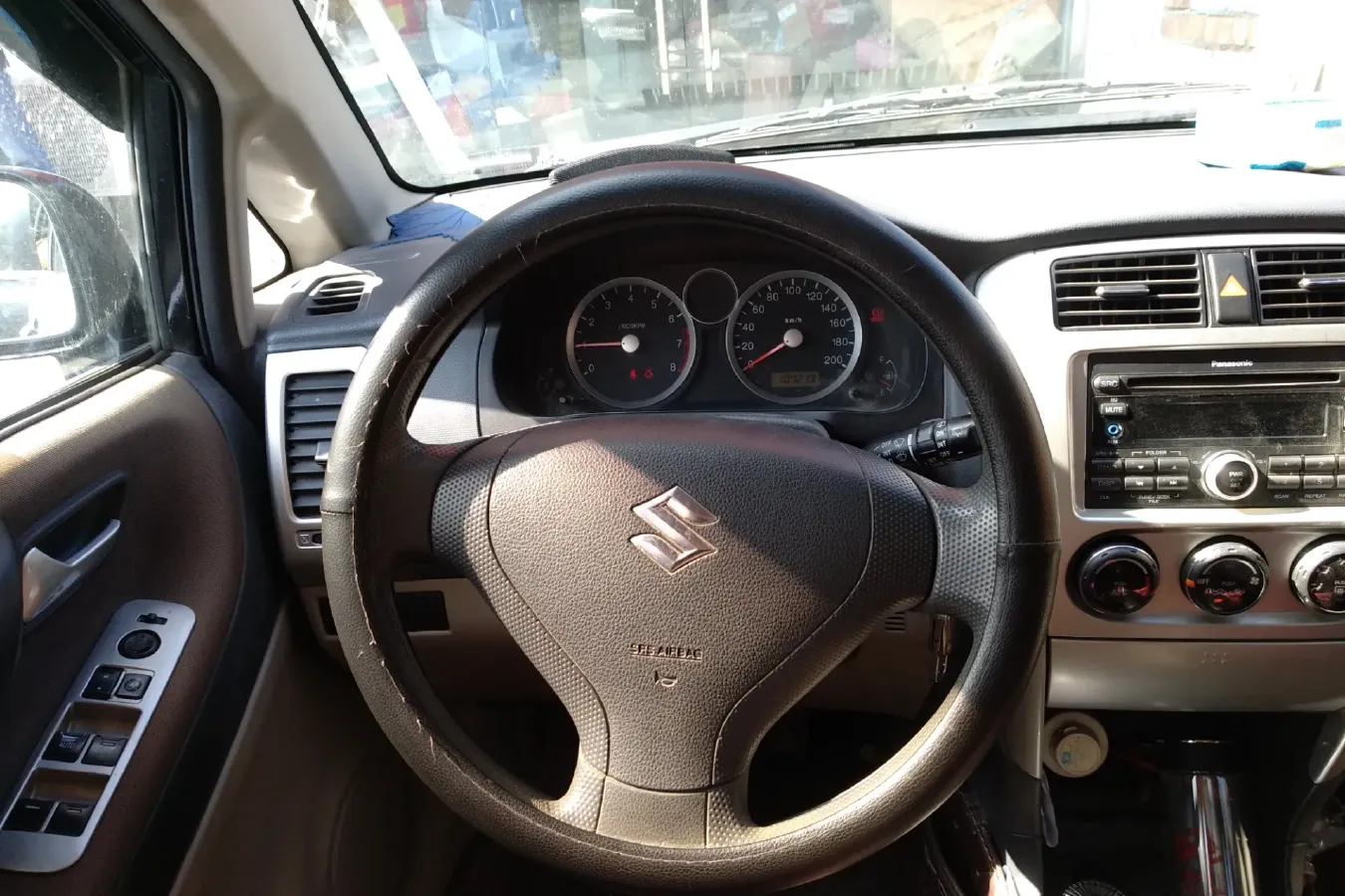 2011 Suzuki Liana 1.4L 99HP L4 5MT,autocango,china used car exporter,china ev exporter,chinese used car exporter,chinese used ev exporter