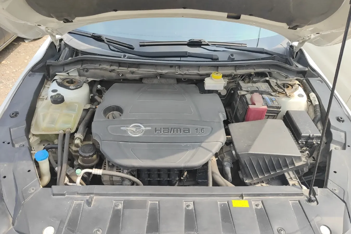 2017 HaiMa M6 1.6L 118HP L4 5MT,autocango,china used car exporter,china ev exporter,chinese used car exporter,chinese used ev exporter