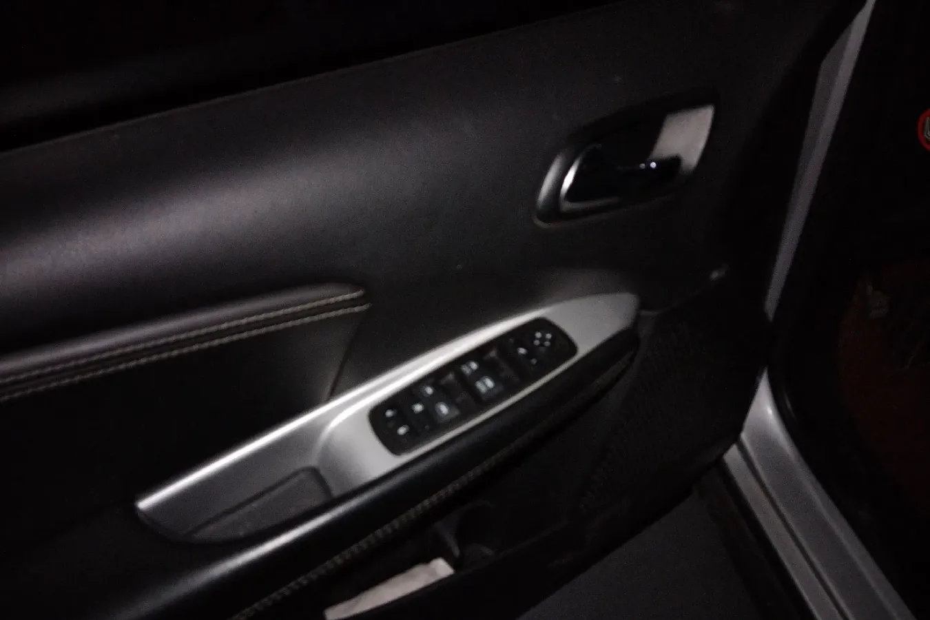 2013 Dodge JCUV 2.4L 170HP L4 6AT,autocango,china used car exporter,china ev exporter,chinese used car exporter,chinese used ev exporter