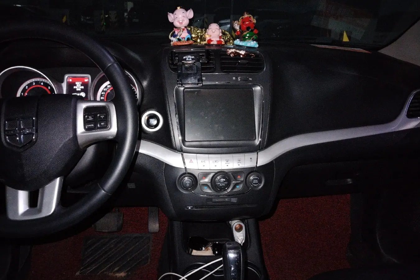 2013 Dodge JCUV 2.4L 170HP L4 6AT,autocango,china used car exporter,china ev exporter,chinese used car exporter,chinese used ev exporter