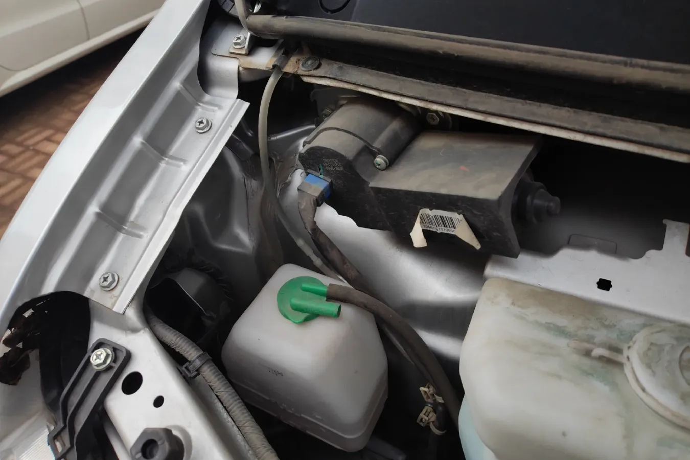 2022 DongFeng DFSK C31 1.6L 122HP L4 5MT,autocango,china used car exporter,china ev exporter,chinese used car exporter,chinese used ev exporter