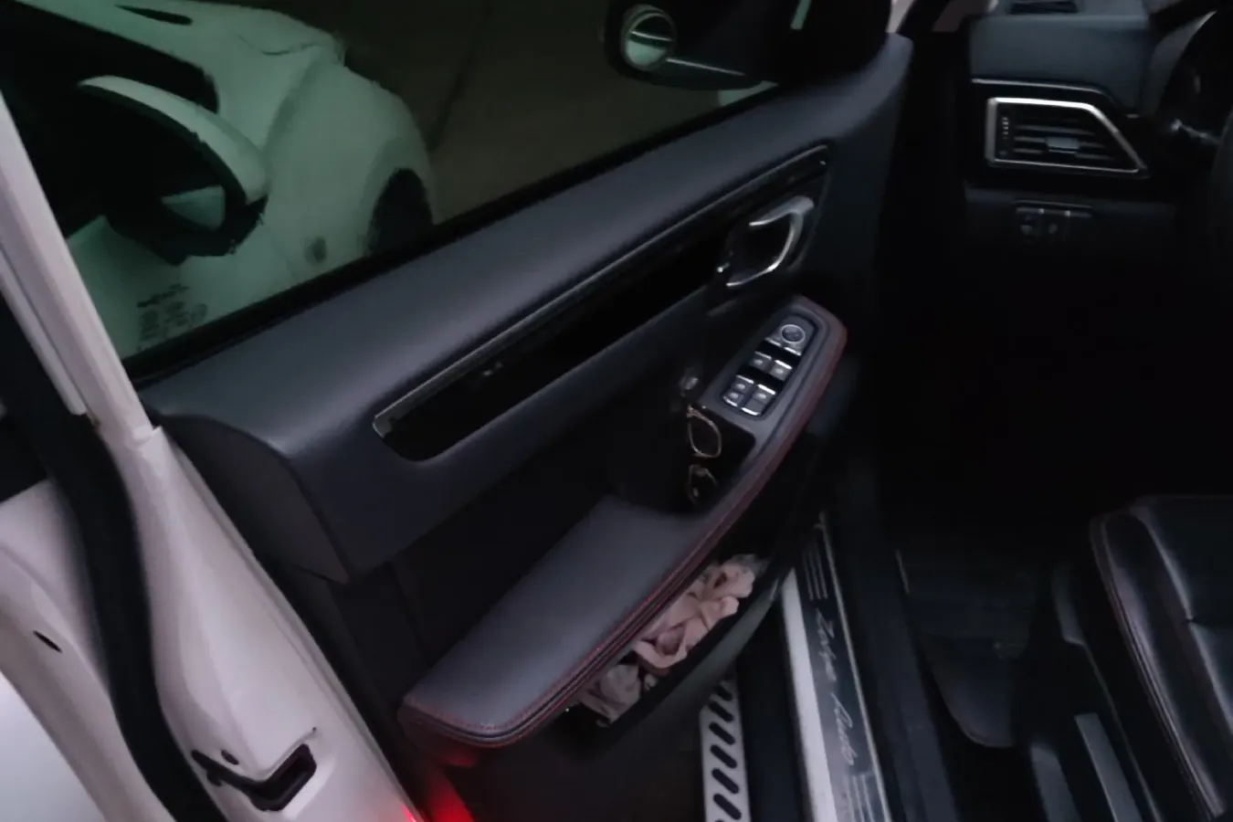 2015 Zotye Damy X5 1.5T 150HP L4 5MT,autocango,china used car exporter,china ev exporter,chinese used car exporter,chinese used ev exporter