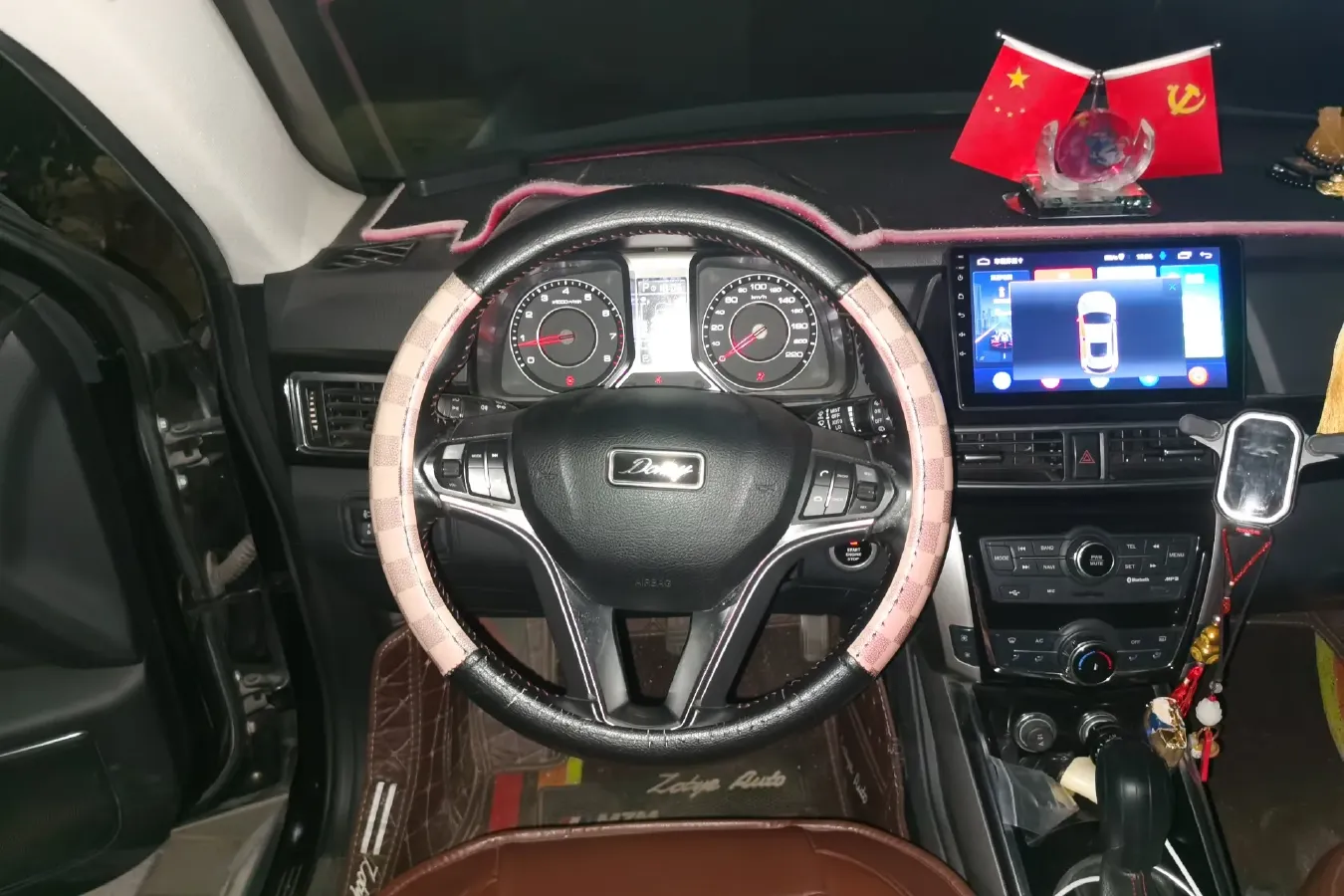 2017 Zotye Damy X5 1.5T 150HP L4 CVT,autocango,china used car exporter,china ev exporter,chinese used car exporter,chinese used ev exporter