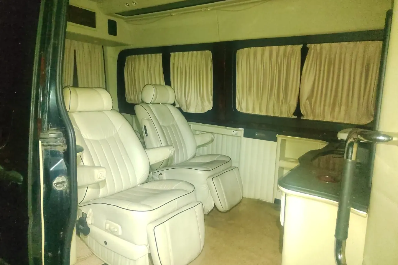 2009 Mercedes-Benz Sprinter 3.5L 258HP V6 5AT,autocango,china used car exporter,china ev exporter,chinese used car exporter,chinese used ev exporter