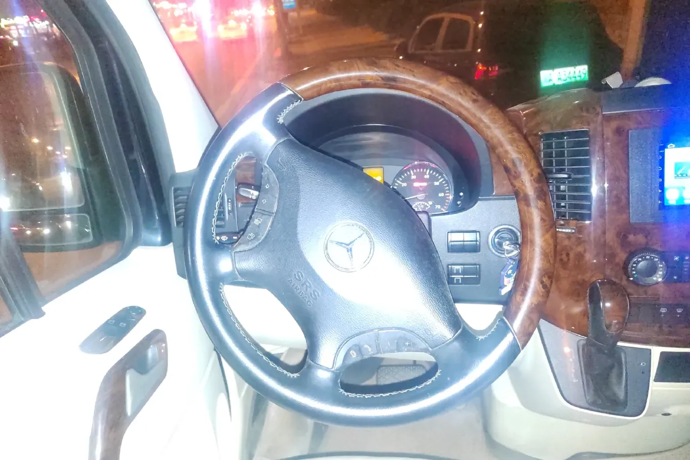 2009 Mercedes-Benz Sprinter 3.5L 258HP V6 5AT,autocango,china used car exporter,china ev exporter,chinese used car exporter,chinese used ev exporter