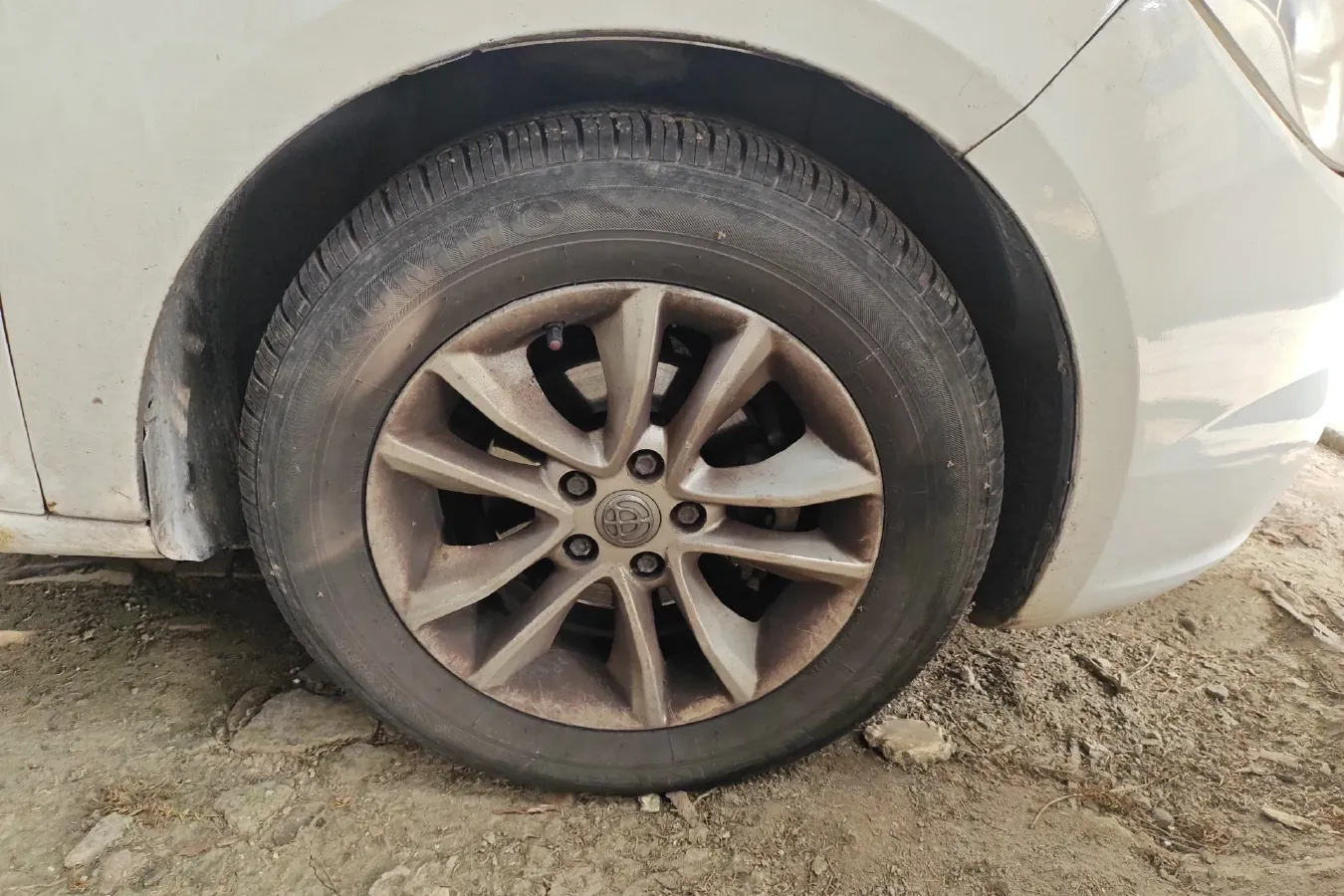 2013 Brilliance Auto H330 1.5L 105HP L4 5MT,autocango,china used car exporter,china ev exporter,chinese used car exporter,chinese used ev exporter