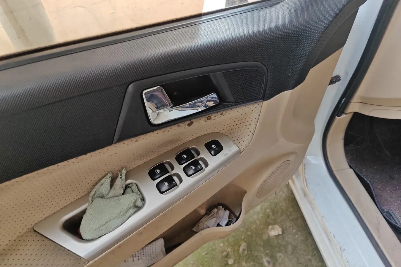 2013 Brilliance Auto H330 1.5L 105HP L4 5MT,autocango,china used car exporter,china ev exporter,chinese used car exporter,chinese used ev exporter