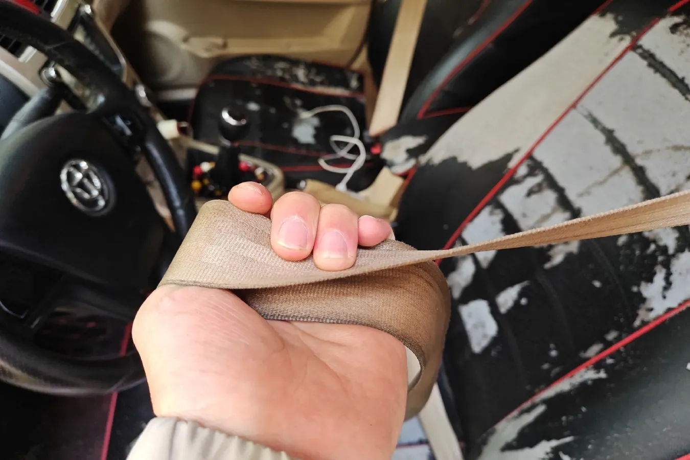 2013 Brilliance Auto H330 1.5L 105HP L4 5MT,autocango,china used car exporter,china ev exporter,chinese used car exporter,chinese used ev exporter