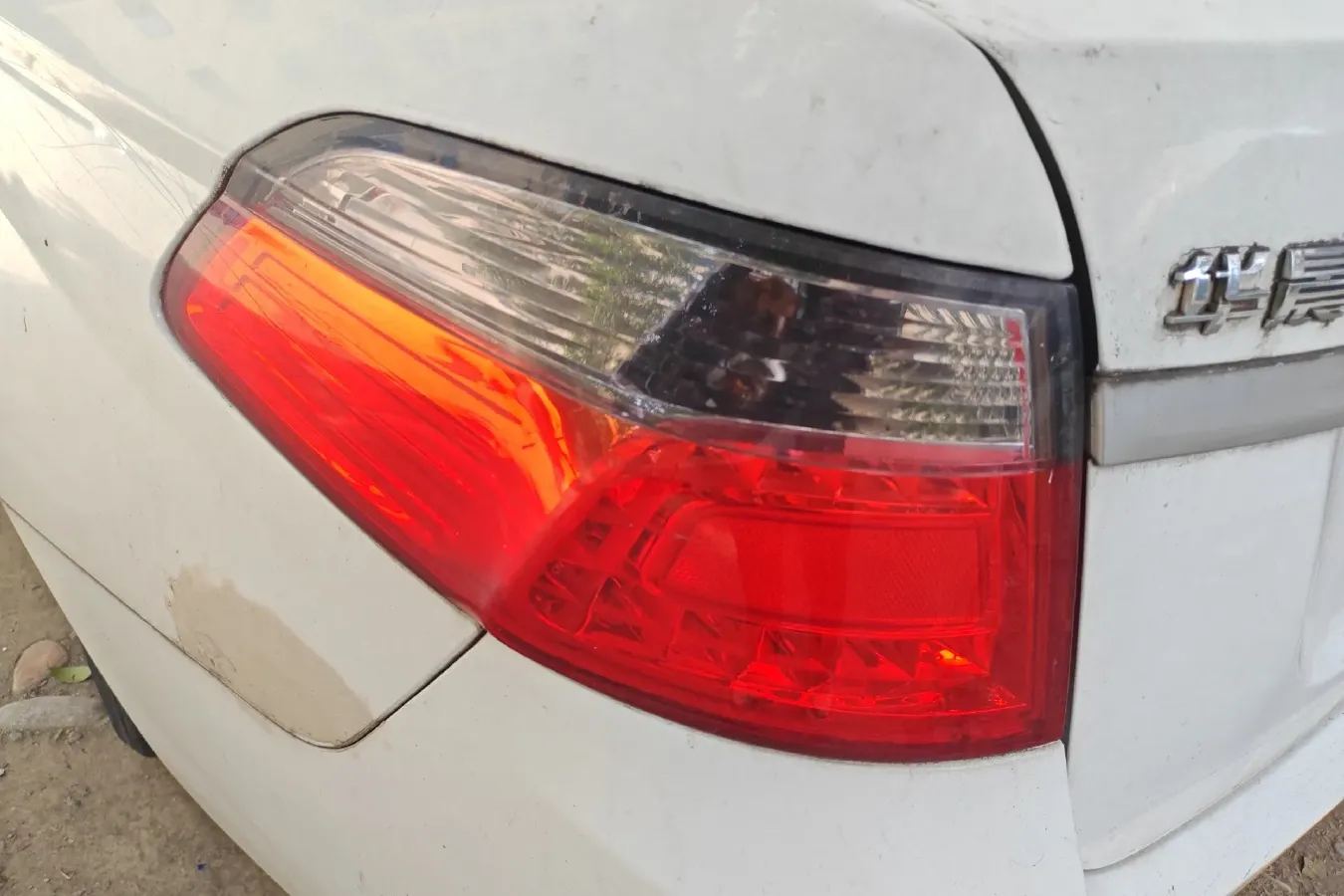 2013 Brilliance Auto H330 1.5L 105HP L4 5MT,autocango,china used car exporter,china ev exporter,chinese used car exporter,chinese used ev exporter