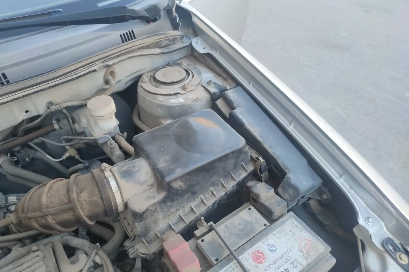 2012 LiFan 620 1.5L 94HP L4 5MT,autocango,china used car exporter,china ev exporter,chinese used car exporter,chinese used ev exporter