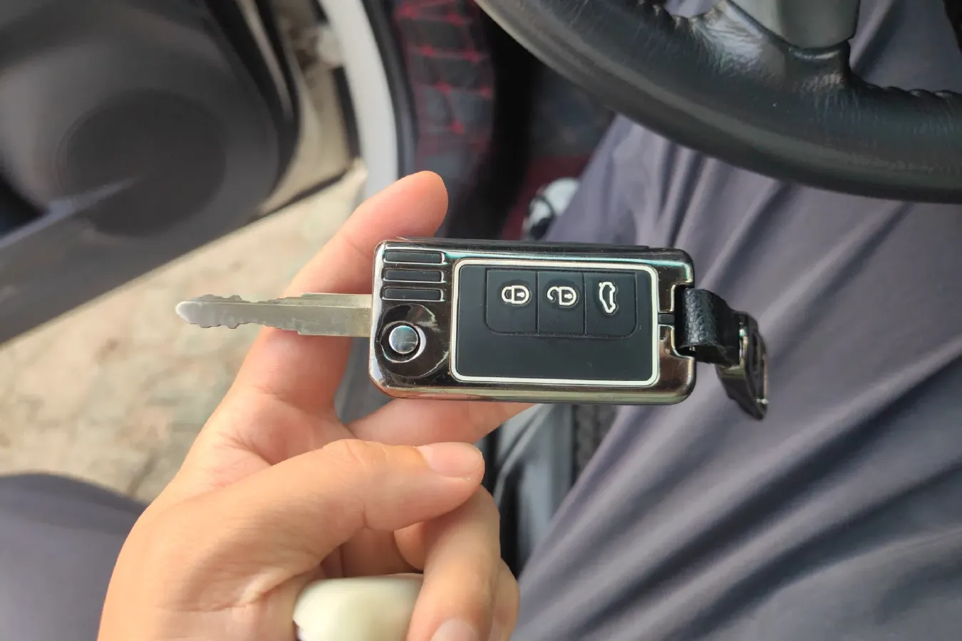 2014 HaiMa Family 1.6L 125HP L4 6MT,autocango,china used car exporter,china ev exporter,chinese used car exporter,chinese used ev exporter