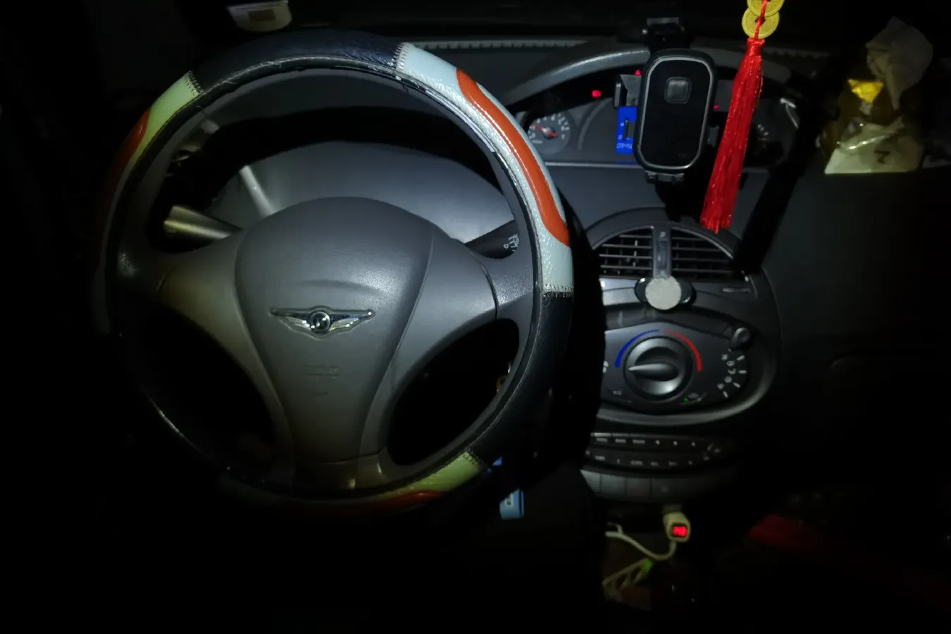 2011 Chery X1 1.3L 84HP L4 5MT,autocango,china used car exporter,china ev exporter,chinese used car exporter,chinese used ev exporter