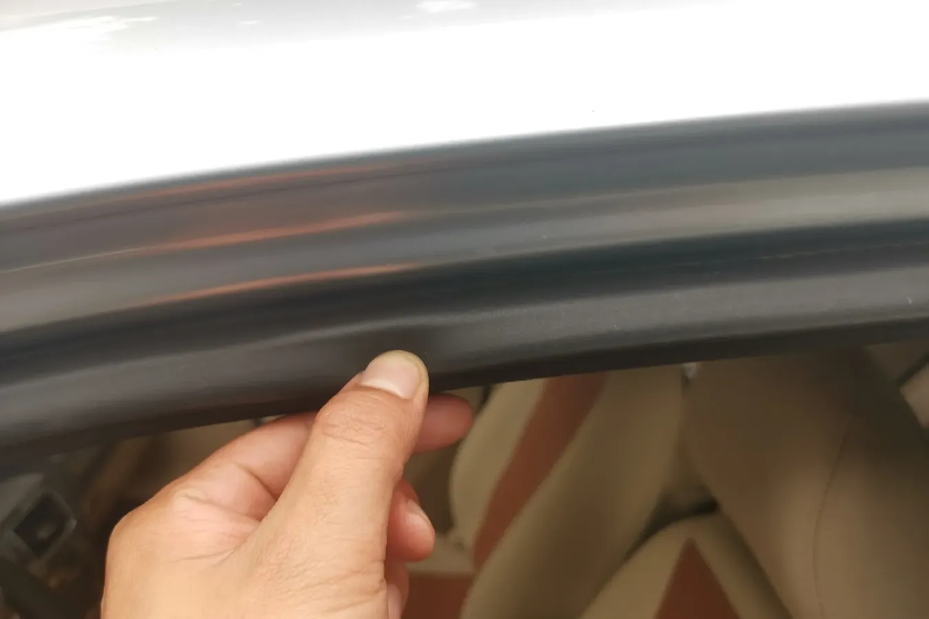 2012 Brilliance Auto V5 1.6L 118HP L4 5MT,autocango,china used car exporter,china ev exporter,chinese used car exporter,chinese used ev exporter