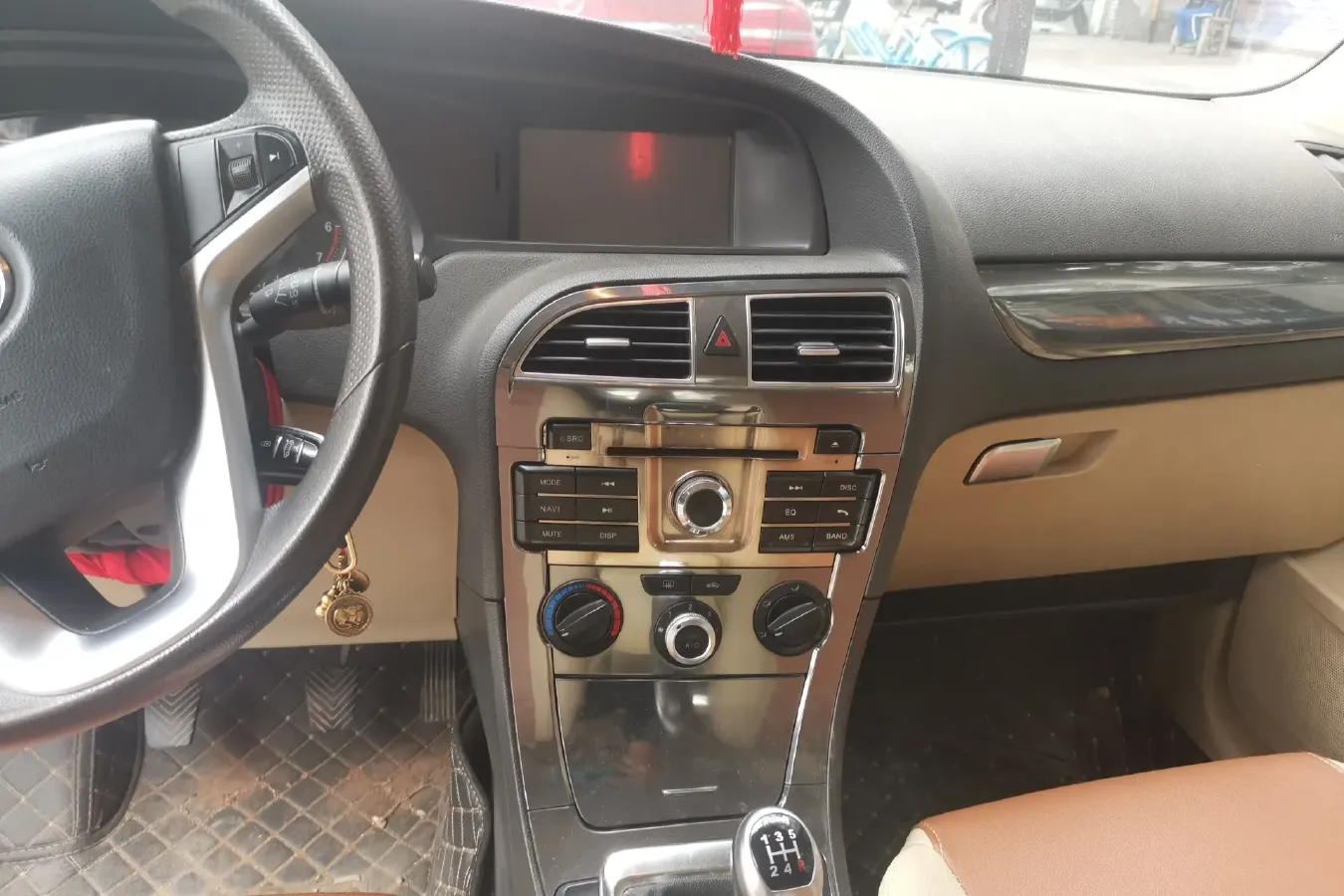 2012 Brilliance Auto V5 1.6L 118HP L4 5MT,autocango,china used car exporter,china ev exporter,chinese used car exporter,chinese used ev exporter