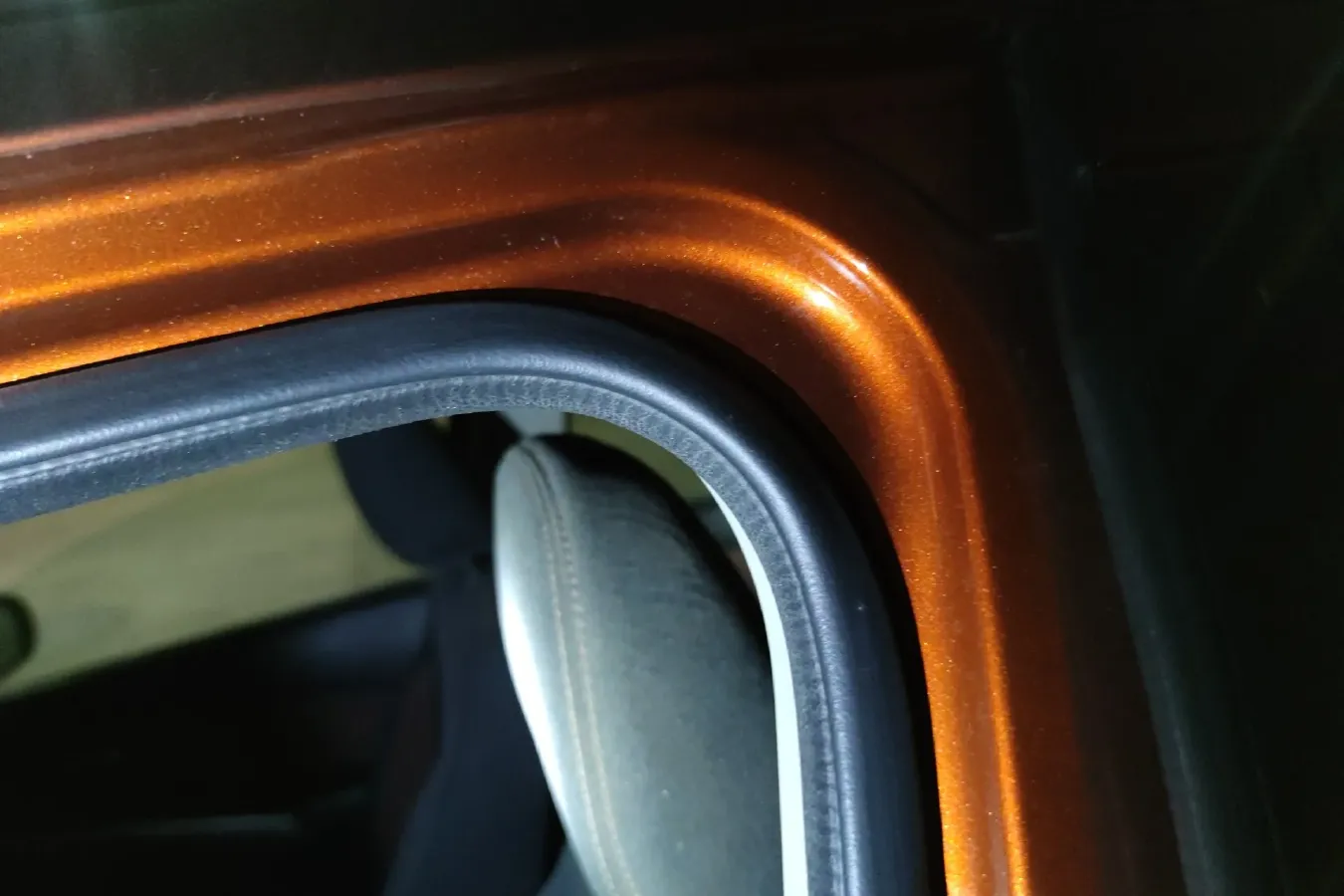 2017 Suzuki SX4 S-Cross 1.6L 122HP L4 5MT,autocango,china used car exporter,china ev exporter,chinese used car exporter,chinese used ev exporter