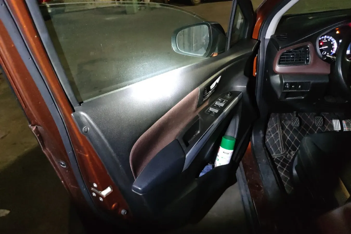 2017 Suzuki SX4 S-Cross 1.6L 122HP L4 5MT,autocango,china used car exporter,china ev exporter,chinese used car exporter,chinese used ev exporter