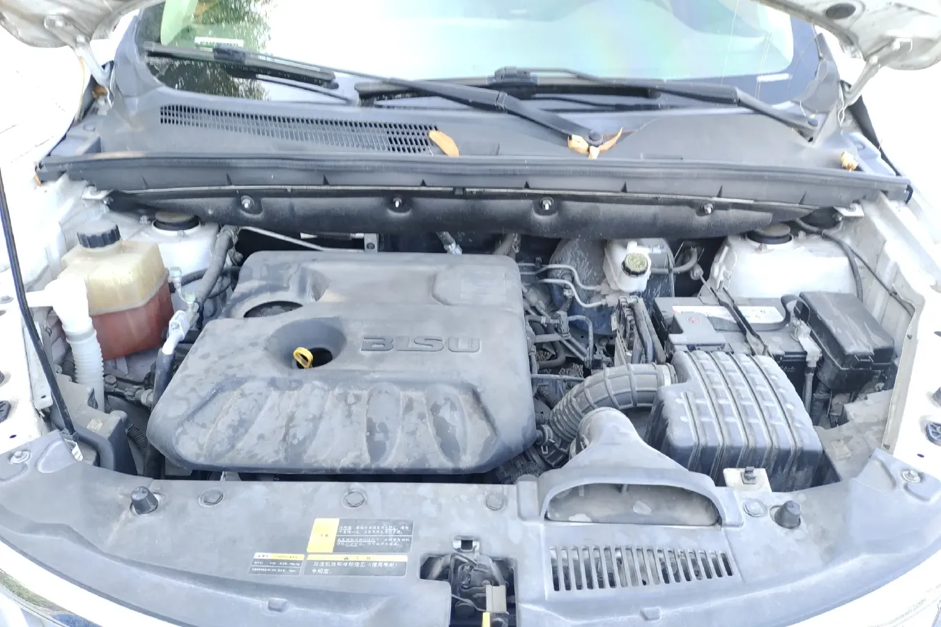 2017 BiSu M3 1.5L 114HP L4 5MT,autocango,china used car exporter,china ev exporter,chinese used car exporter,chinese used ev exporter