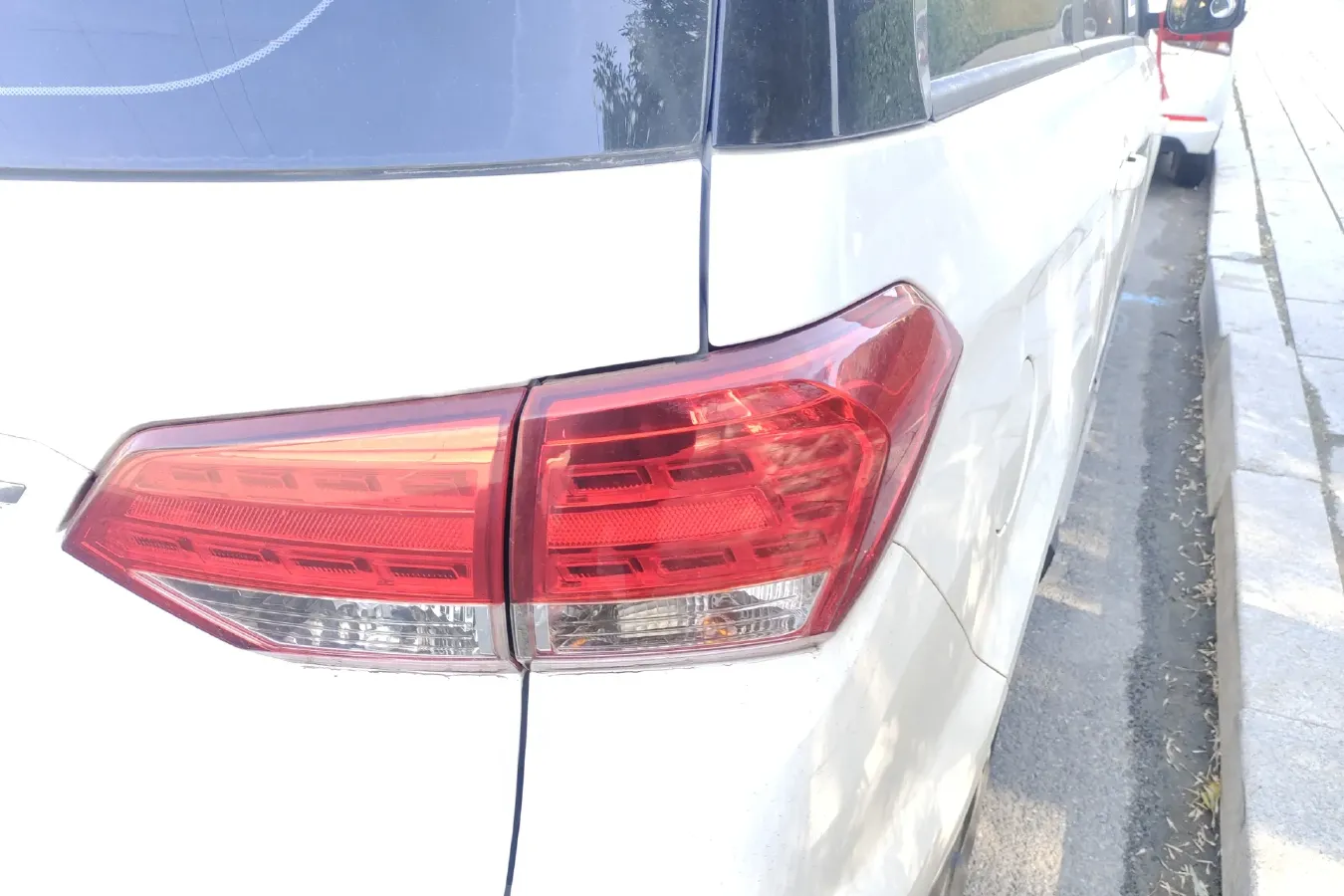 2017 BiSu M3 1.5L 114HP L4 5MT,autocango,china used car exporter,china ev exporter,chinese used car exporter,chinese used ev exporter