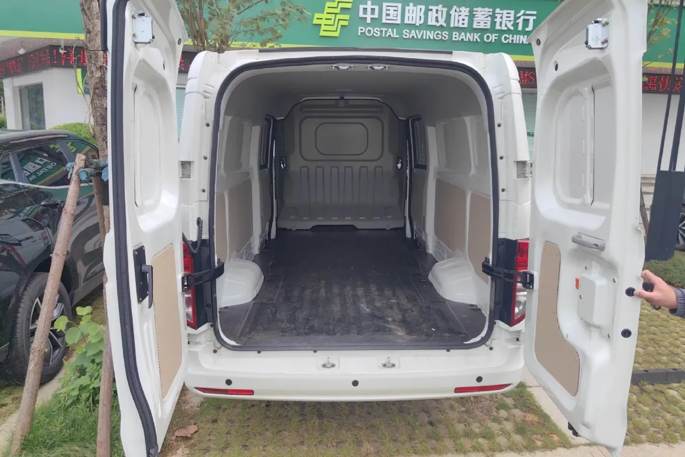 2022 ChangAn KuaYue KuaYueXing V7 EV BEV 41.86KWH,autocango,china used car exporter,china ev exporter,chinese used car exporter,chinese used ev exporter