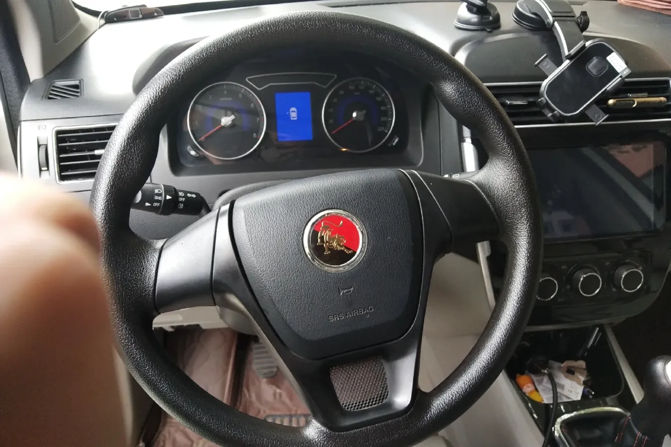 2016 DongFeng Forthing Joyear X3 1.5L 120HP L4 5MT,autocango,china used car exporter,china ev exporter,chinese used car exporter,chinese used ev exporter