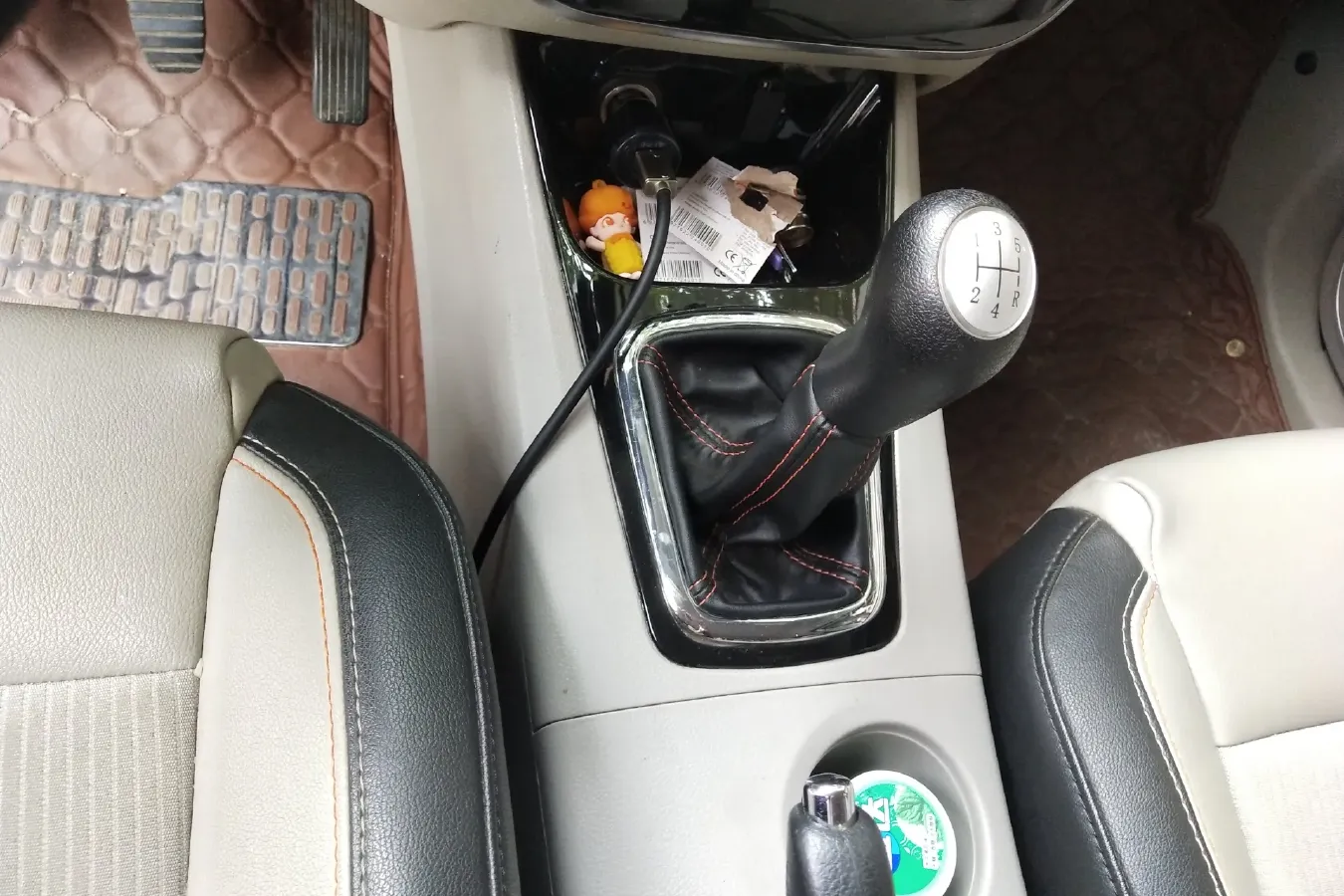 2016 DongFeng Forthing Joyear X3 1.5L 120HP L4 5MT,autocango,china used car exporter,china ev exporter,chinese used car exporter,chinese used ev exporter