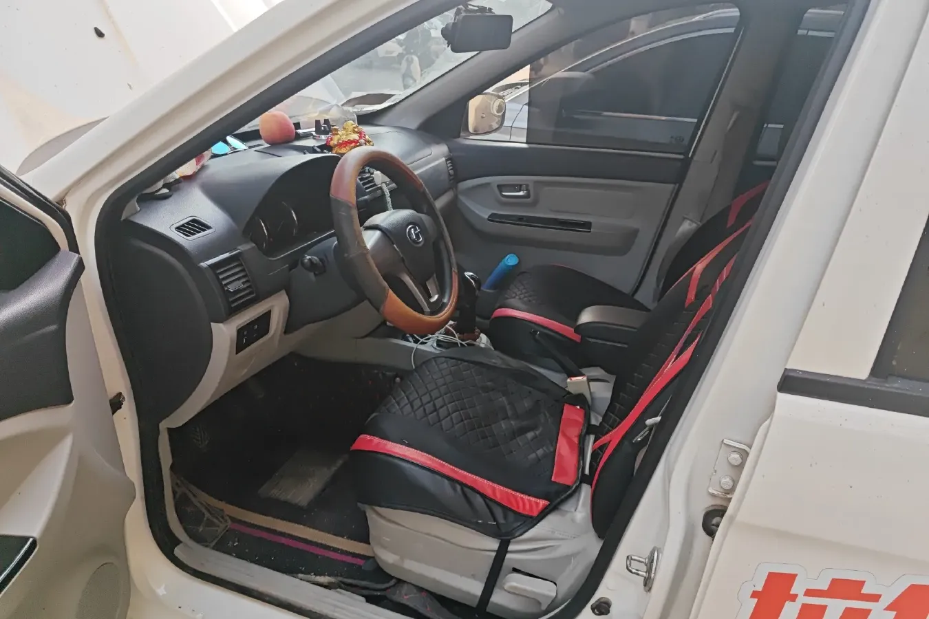 2019 BAIC ChangHe M50S 1.4L 99HP L4 5MT,autocango,china used car exporter,china ev exporter,chinese used car exporter,chinese used ev exporter