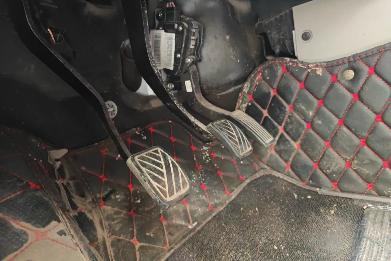 2019 BAIC ChangHe M50S 1.4L 99HP L4 5MT,autocango,china used car exporter,china ev exporter,chinese used car exporter,chinese used ev exporter