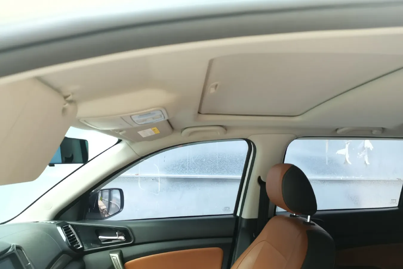 2016 ChangAn Oshan CX70 1.6L 117HP L4 5MT,autocango,china used car exporter,china ev exporter,chinese used car exporter,chinese used ev exporter