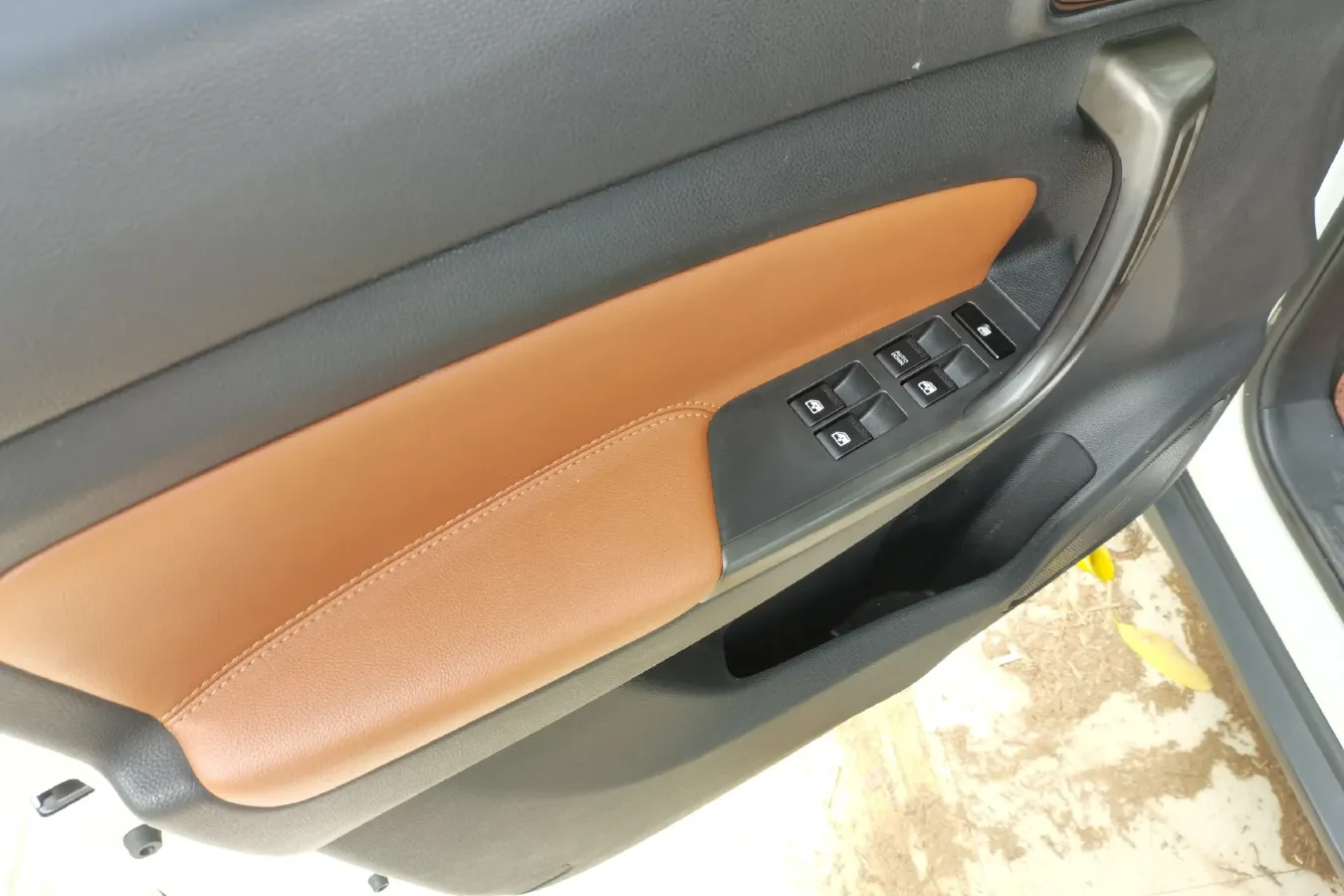 2016 ChangAn Oshan CX70 1.6L 117HP L4 5MT,autocango,china used car exporter,china ev exporter,chinese used car exporter,chinese used ev exporter