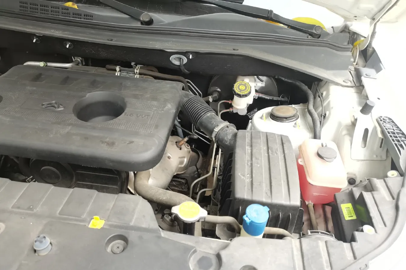 2016 ChangAn Oshan CX70 1.6L 117HP L4 5MT,autocango,china used car exporter,china ev exporter,chinese used car exporter,chinese used ev exporter