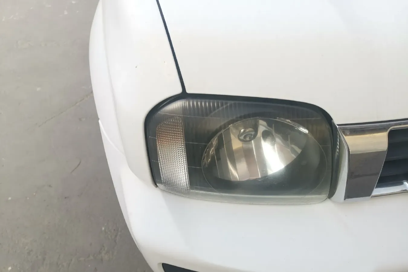 2015 Suzuki Jimny 1.3L 85HP L4 4AT,autocango,china used car exporter,china ev exporter,chinese used car exporter,chinese used ev exporter