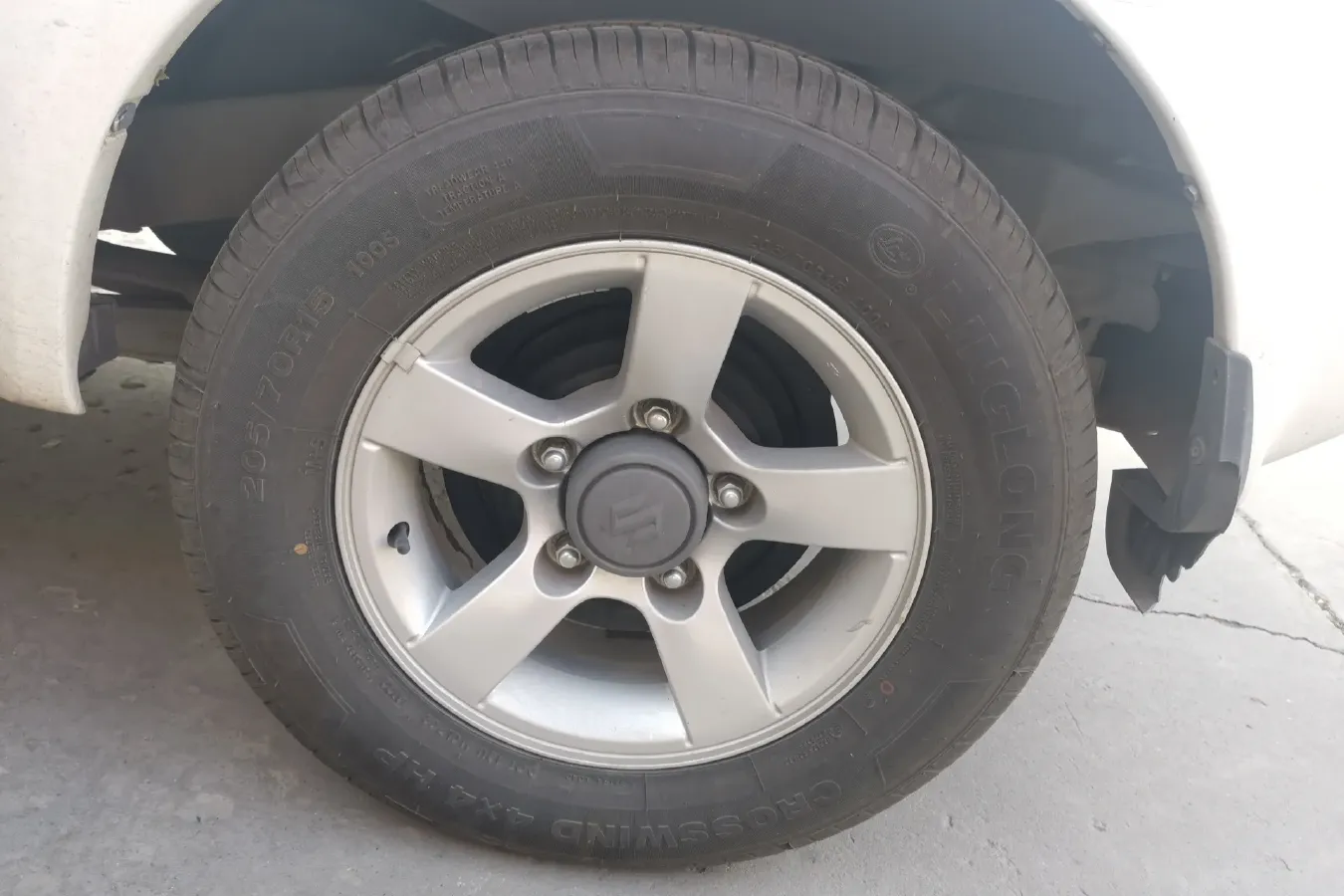 2015 Suzuki Jimny 1.3L 85HP L4 4AT,autocango,china used car exporter,china ev exporter,chinese used car exporter,chinese used ev exporter