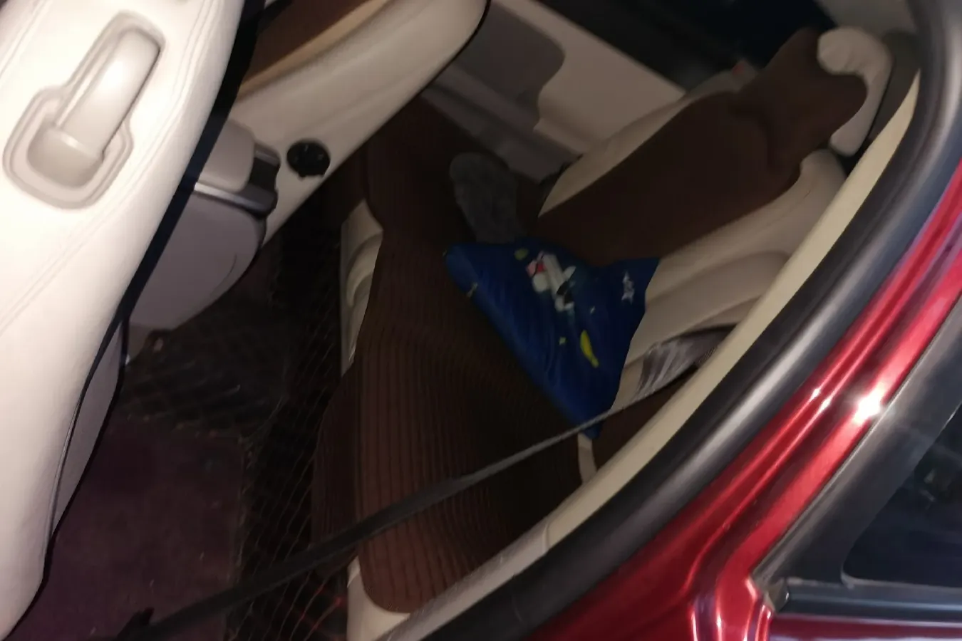 2006 Volvo C30 2.4L 170HP L5 5AT,autocango,china used car exporter,china ev exporter,chinese used car exporter,chinese used ev exporter