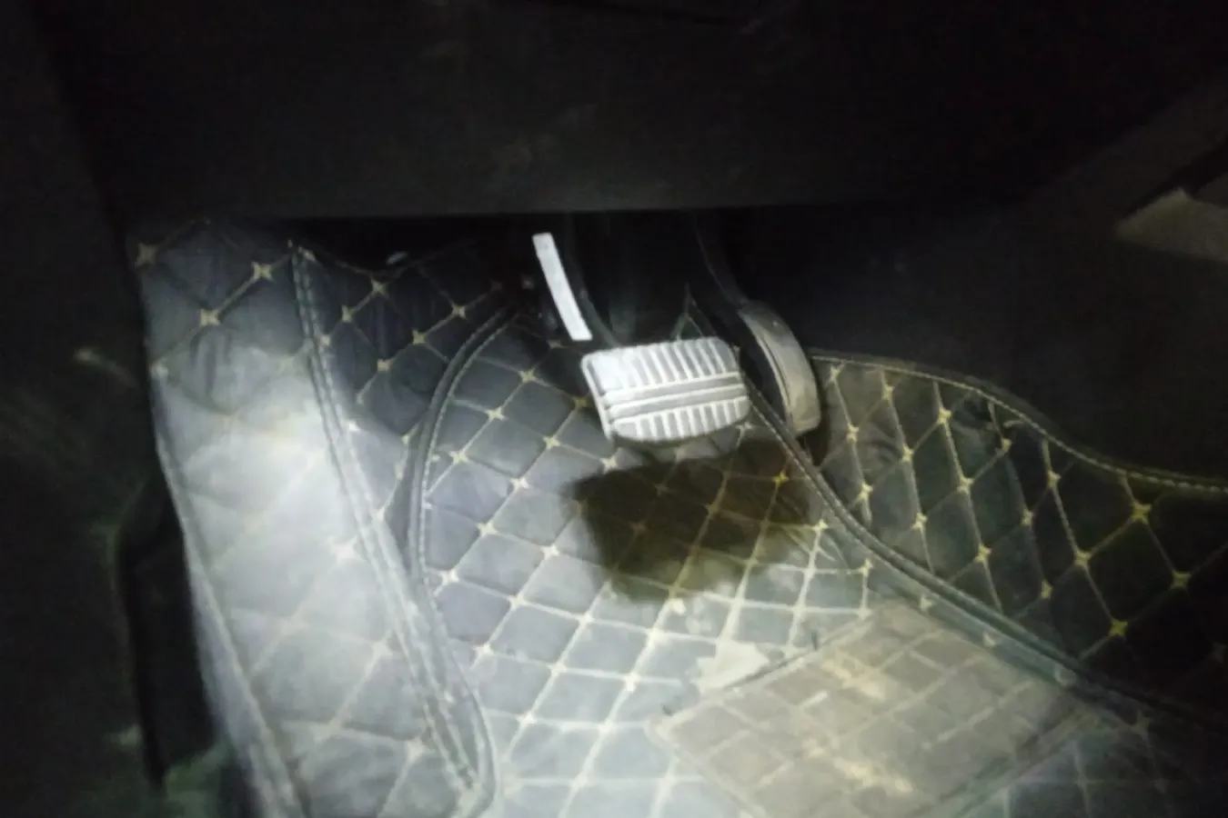 2018 Zotye T500 1.5T 156HP L4 6AT,autocango,china used car exporter,china ev exporter,chinese used car exporter,chinese used ev exporter