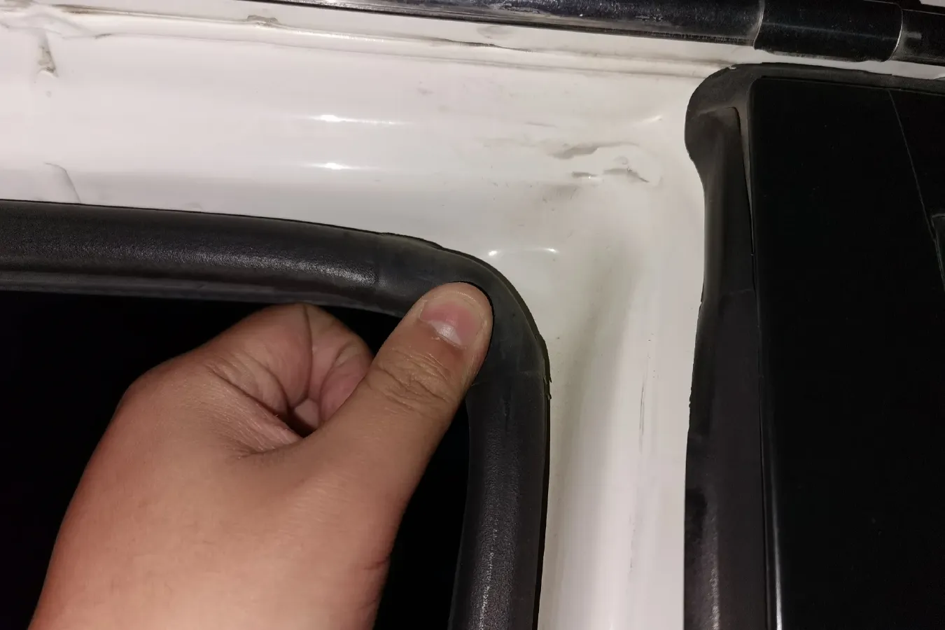 2015 Leopaard Q6 2.4L 147HP L4 5MT,autocango,china used car exporter,china ev exporter,chinese used car exporter,chinese used ev exporter