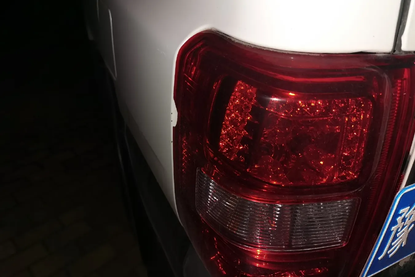 2015 Leopaard Q6 2.4L 147HP L4 5MT,autocango,china used car exporter,china ev exporter,chinese used car exporter,chinese used ev exporter