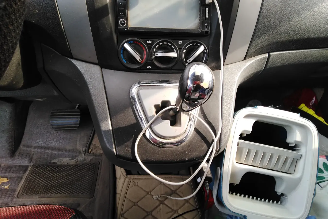 2012 DongFeng Forthing Joyear 1.5L 120HP L4 6AMT,autocango,china used car exporter,china ev exporter,chinese used car exporter,chinese used ev exporter