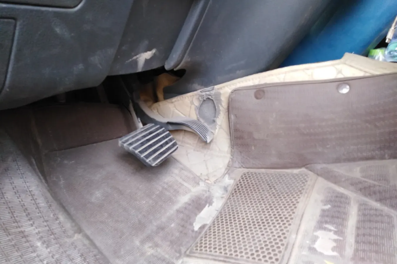 2012 DongFeng Forthing Joyear 1.5L 120HP L4 6AMT,autocango,china used car exporter,china ev exporter,chinese used car exporter,chinese used ev exporter